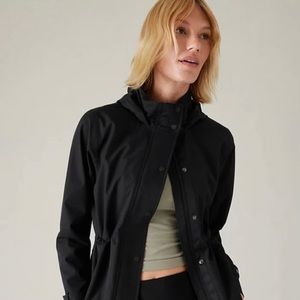 Rainout Sutro Jacket Athleta - black
